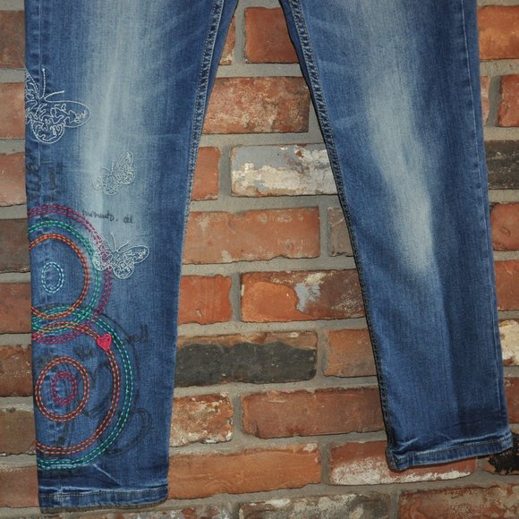 Desigual "The LOVE" Embroidered Denim Boyfriend Fit Jeans 32 - Picture 5 of 6
